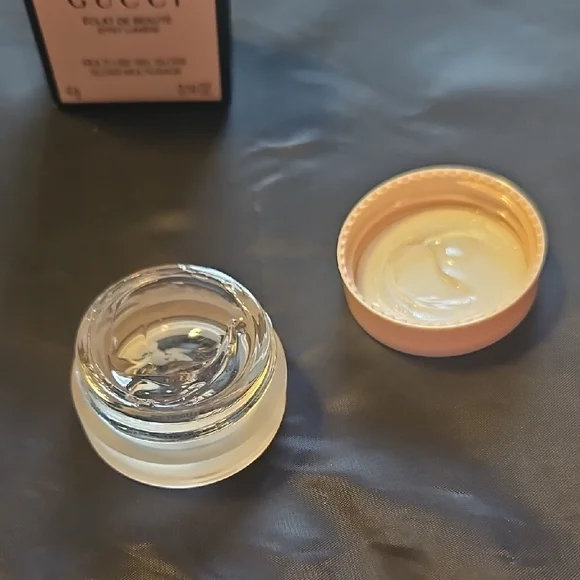 LIP GLOSS. Gucci Éclat De Beauté Multi-Use Gel Gloss - Tan - Picture 2 of 9